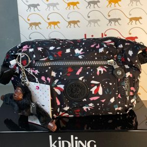 Necesserie G acompanha chaveiro