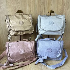 Lancheira Térmica Escolar Metalizada com Alça Ajustável